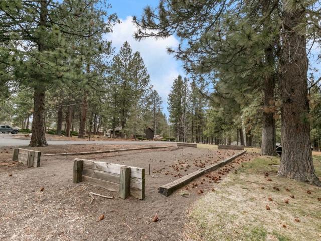 Condo for sale in Seventh Mountain Resort, Bend