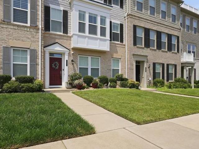 Townhouse for sale in Virginia