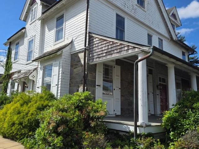 Apartment for rent in Willow Grove, Pennsylvania