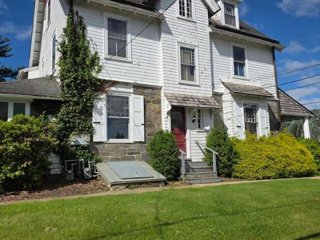 Apartment for rent in Willow Grove, Pennsylvania