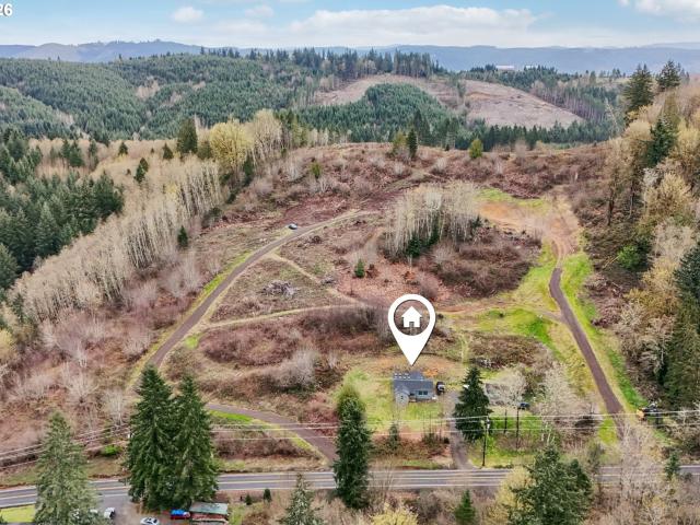 Land for sale in Castle Rock, Washington