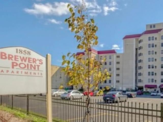 House for sale in Milwaukee, Wisconsin