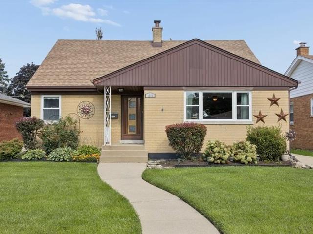 House for sale in Westchester, Illinois