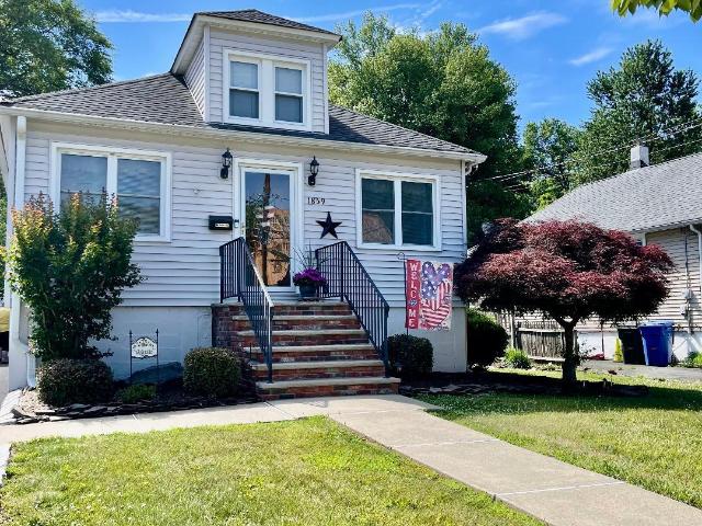 House for sale in Piscataway, New Jersey