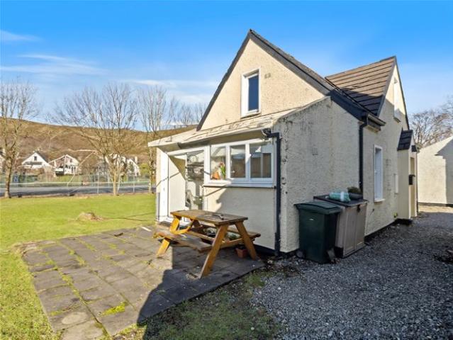 Detached House for sale in Connacht