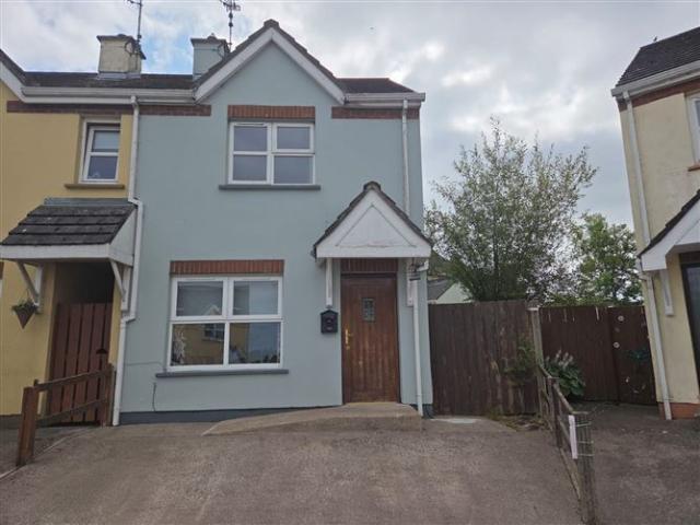 Detached House for sale in Ballybay, Ulster