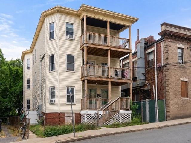 House for sale in Somerville, Massachusetts