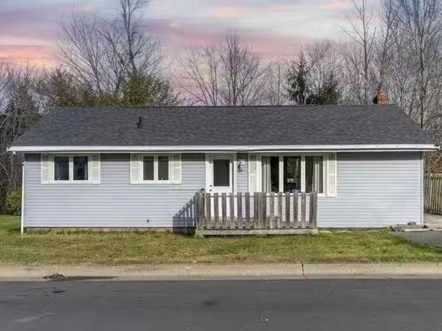 House for sale in Lower Sackville, Nova Scotia