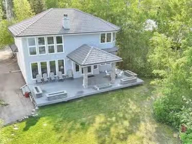 House for sale in Birchcliff, Alberta