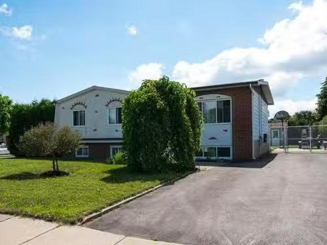 House for sale in Roussillon, Quebec