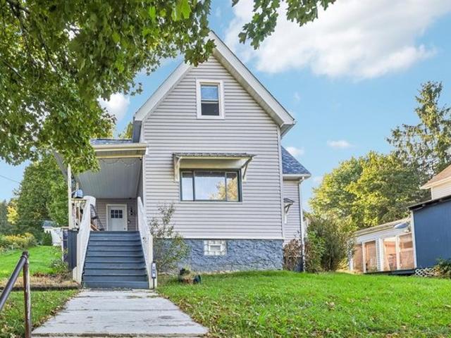 House for sale in Burgettstown, Washington County