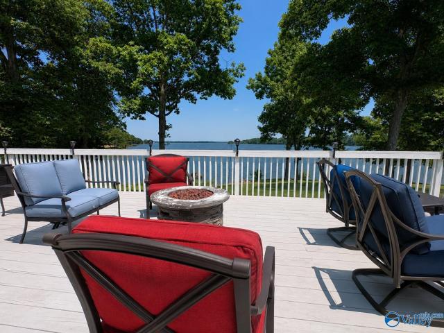 House for sale in McElrath Subdivision, Cedar Bluff