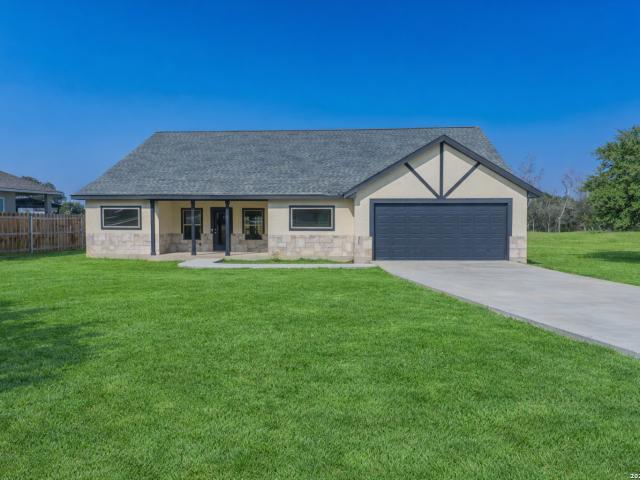 House for sale in Lytle, Texas