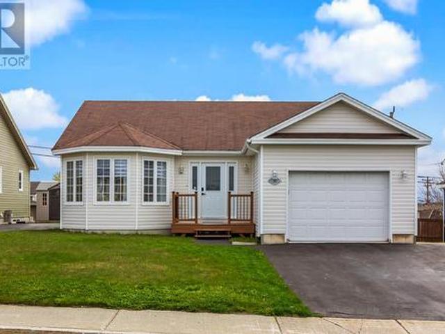 House for sale in Paradise, Newfoundland And Labrador