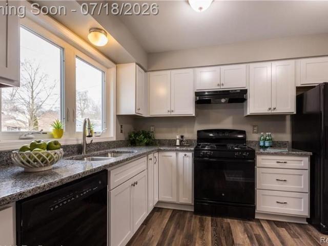 Condo for sale in Rochester, Michigan