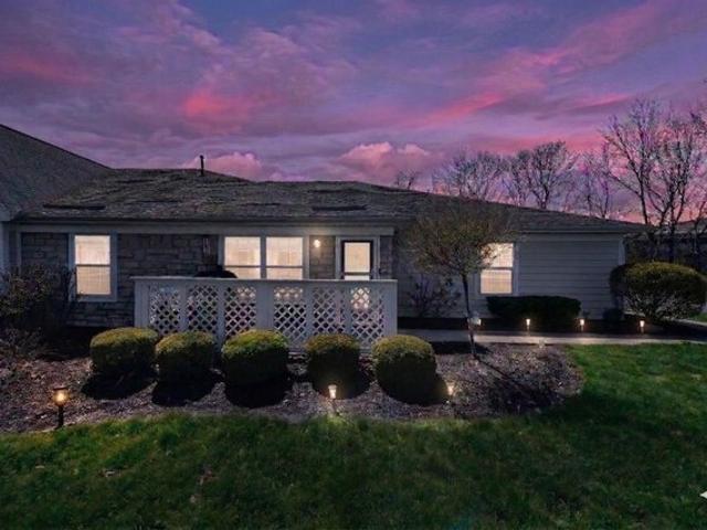 Condo for sale in Canal Winchester, Ohio