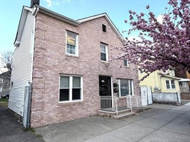 House for sale in Hackensack, New Jersey