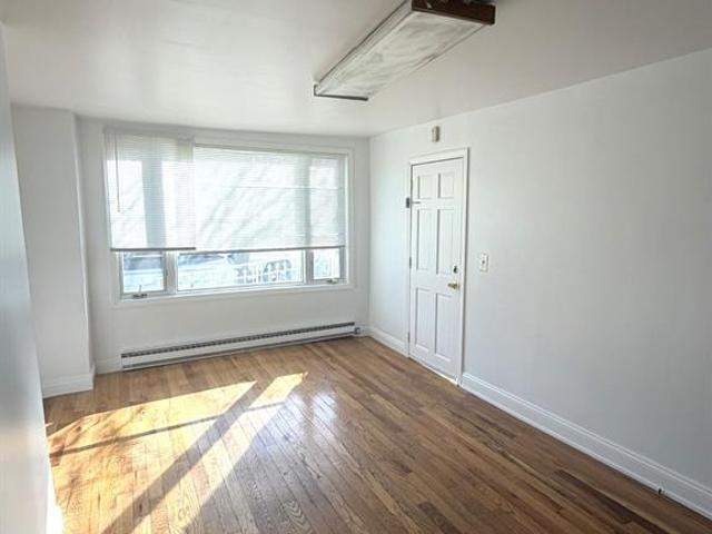 House for sale in Hackensack, New Jersey