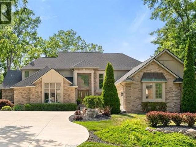 House for sale in Amherstburg, Ontario
