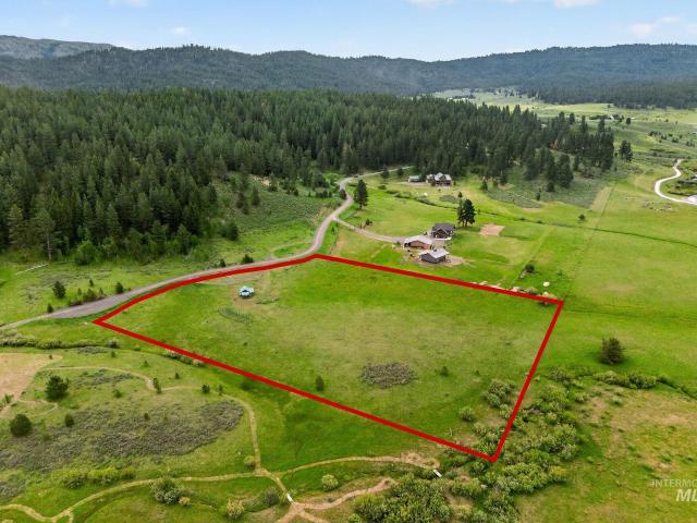 Land for sale in Cascade, Idaho