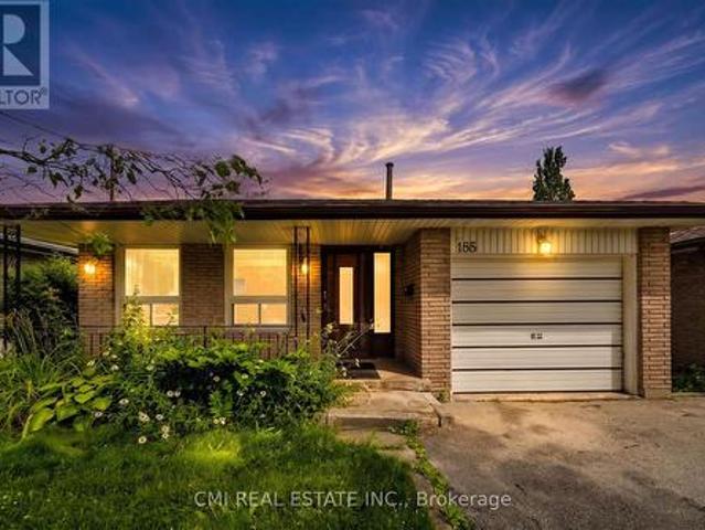 House for sale in Ancaster, Ontario