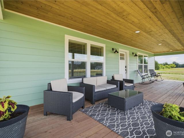 House for sale in Raymond, Washington