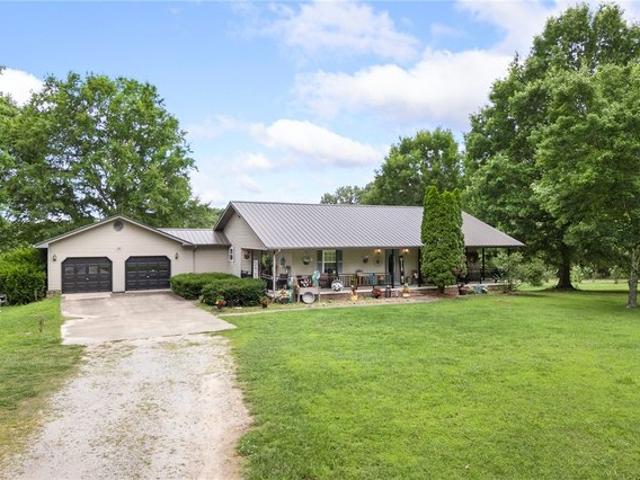House for sale in Ark