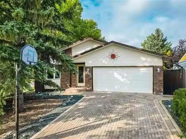 House for sale in East St. Paul, Manitoba