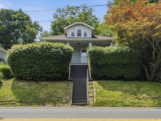 House for sale in Andover, New Jersey