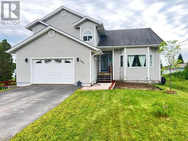 House for sale in Springdale, Newfoundland And Labrador
