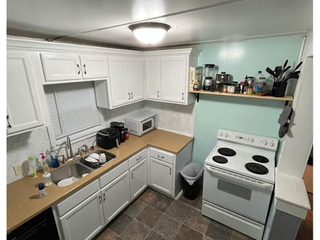 House for sale in Andover, Ohio