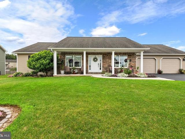 House for sale in Denver, Pennsylvania