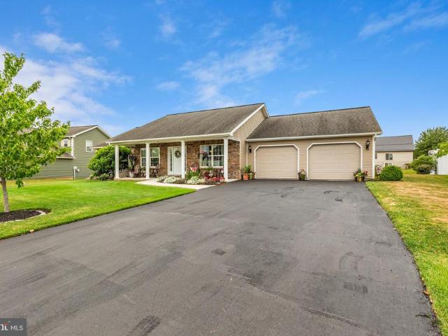 House for sale in Bowmansville, Pennsylvania
