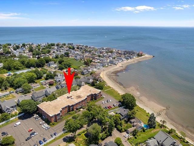 Condo for sale in Milford, Connecticut