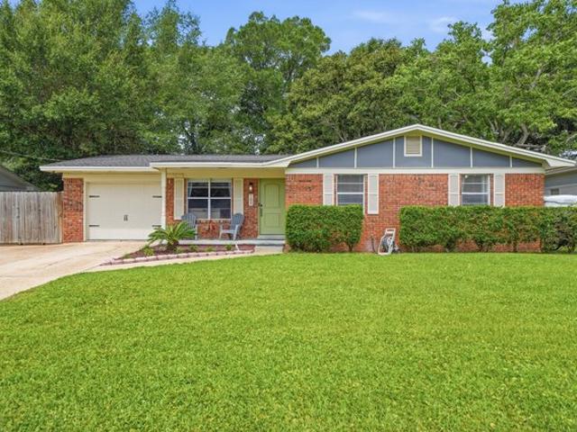 House for sale in Mary Esther, Florida