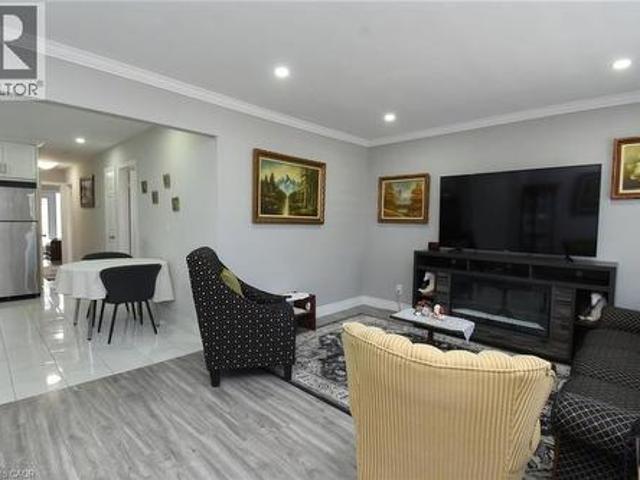 House for sale in Ancaster, Ontario