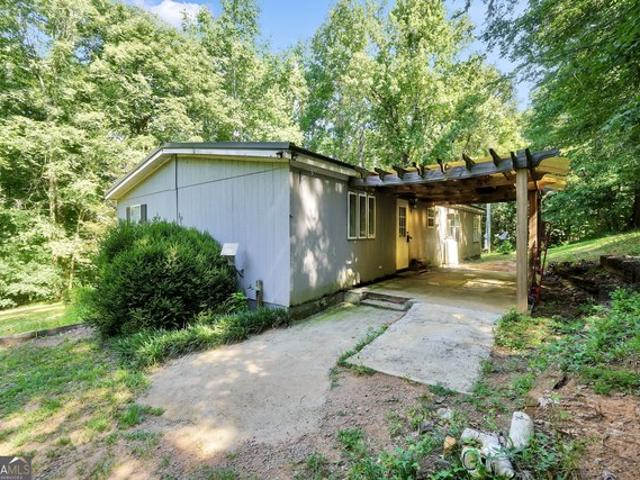 House for sale in Forsyth, Georgia