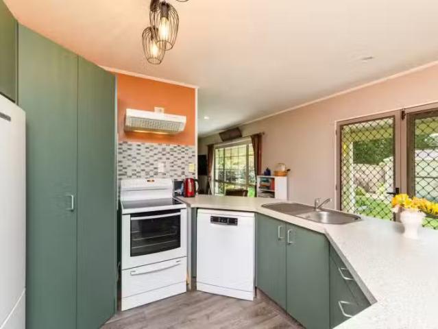 House for sale in Ashhurst