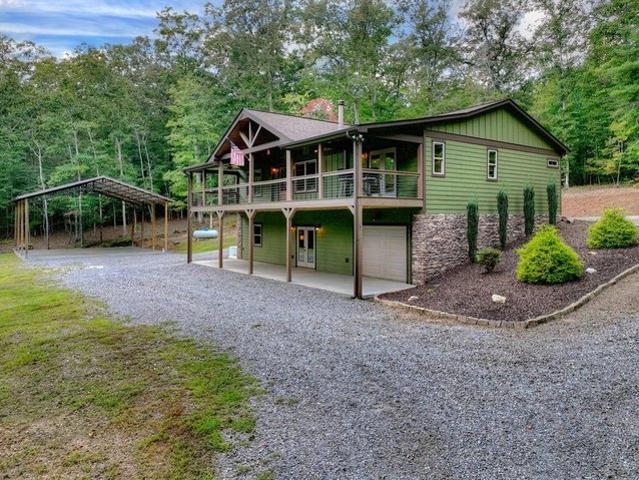 House for sale in Mineral Bluff, Fannin County