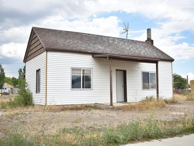 House for sale in Castle Dale, Utah