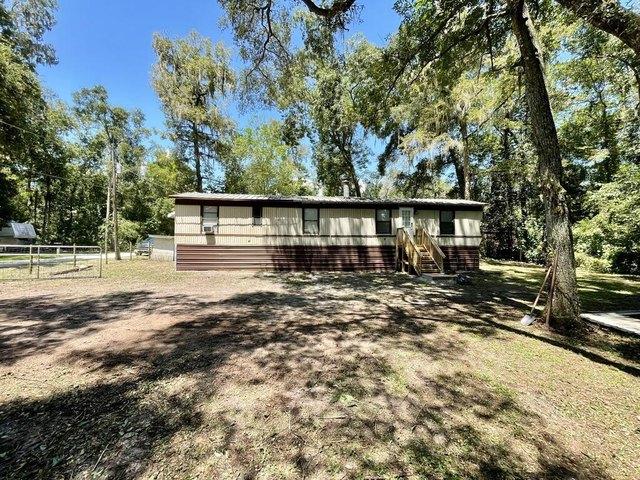 House for sale in Dixie, Florida