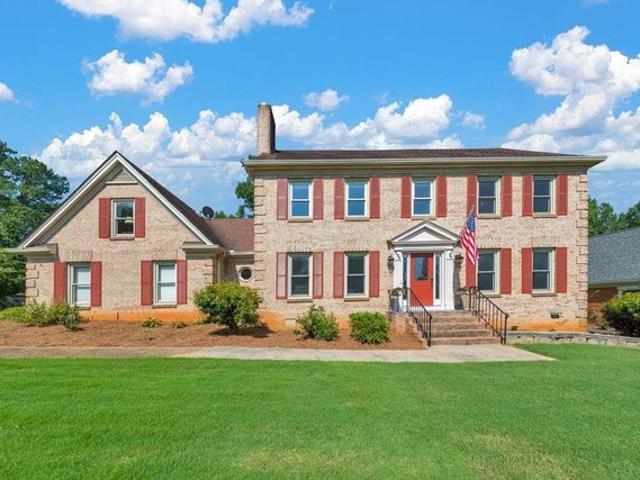 House for sale in Lilburn, Georgia