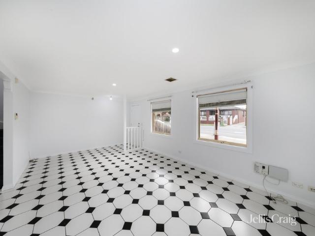 Townhouse for rent in Camerons Creek, Victoria