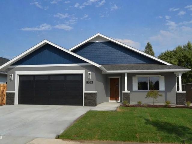 House for sale in Oregonia