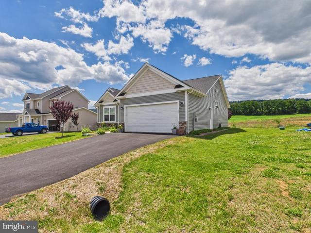 House for sale in Falling Waters, West Virginia