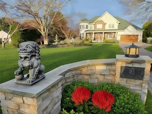 House for sale in Bohemia, New York