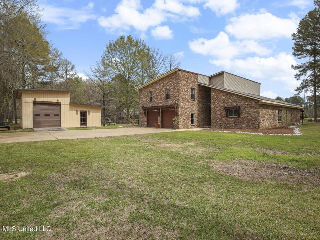 House for sale in Florence, Mississippi