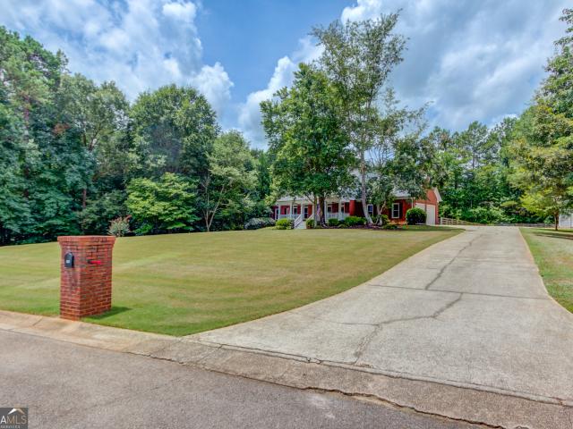 House for sale in Jefferson, Georgia