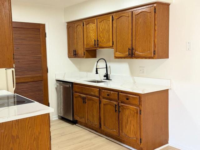 Apartment for rent in Fraser, Macomb County