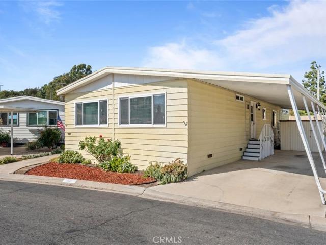 House for sale in Huntington Beach, California